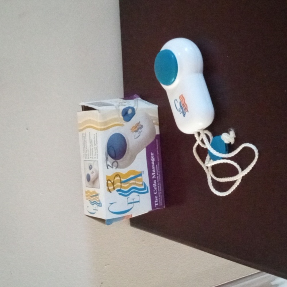 BACK MASSAGER